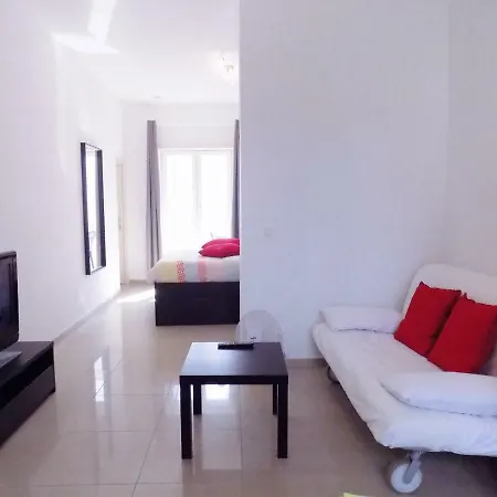 La Lodelinsartoise - Meublé De 3 Clés