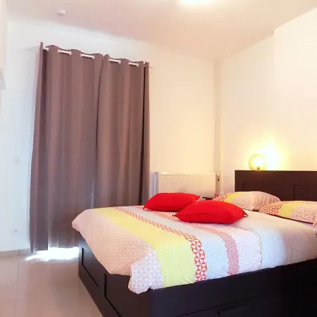 La Lodelinsartoise - Meublé De 3 Clés *