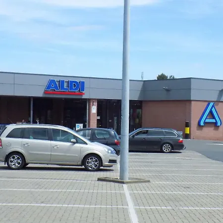 דירה La Lodelinsartoise - Meuble De 3 Cles